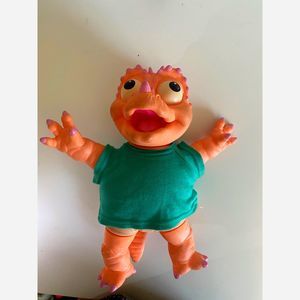 Vintage 1991 Dinossaurs Baby Sinclair Toy Dool Plastic Plush TV Show Street Kids